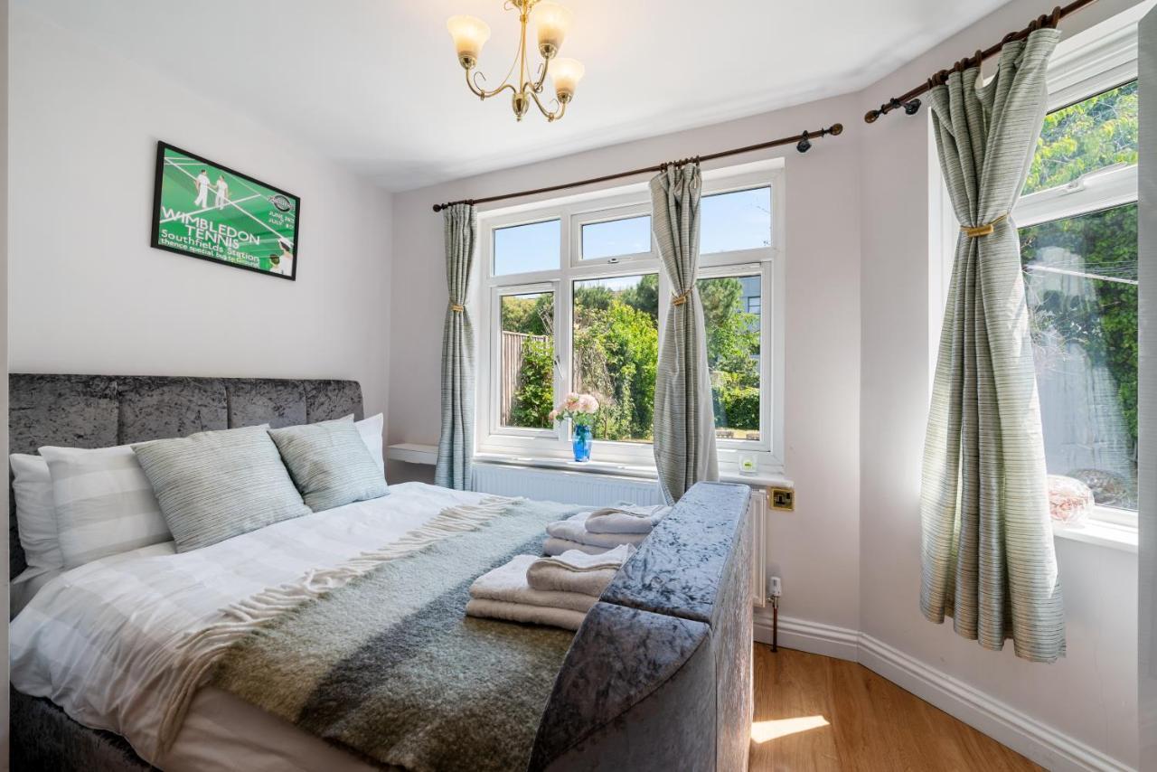 Lovely Garden Apartment In Wimbledon Town Centre With Private Parking By Wimbledon Holiday Lets Лондон Экстерьер фото